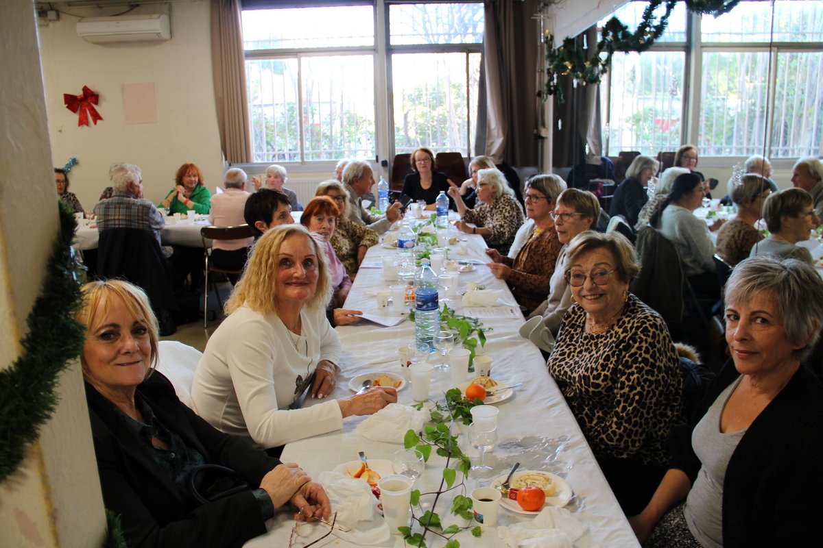 calendale24 16