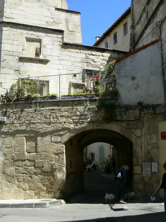 arles1_30