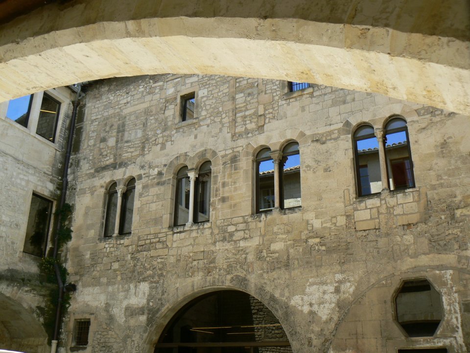arles1_60