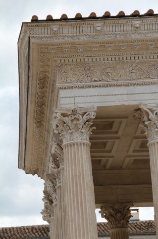 nimes_32