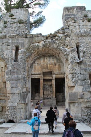 nimes_66
