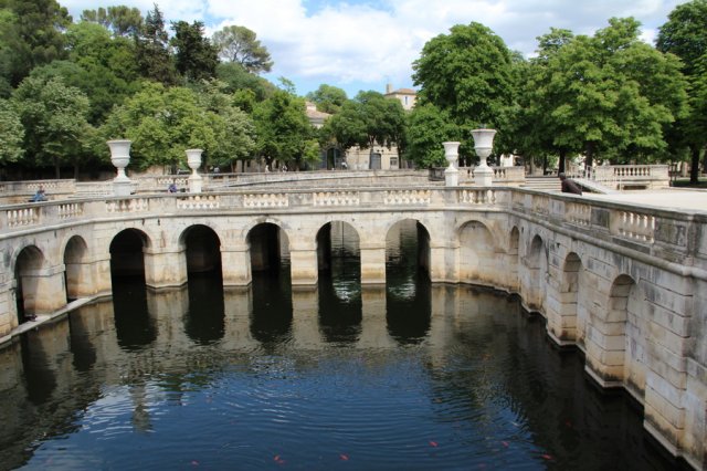 nimes_77
