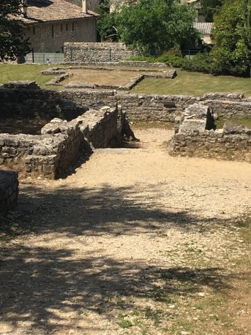 vaison_25
